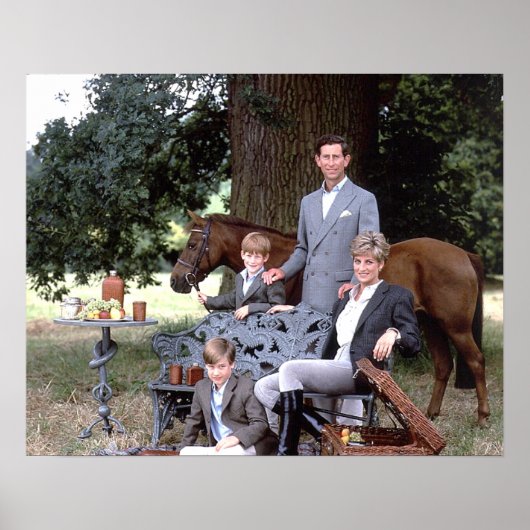 Poster Diana Charles William Harry 1992 (Devant)