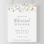 Poster Dîner de répétition florale Wild Multicolor Bienve<br><div class="desc">Ce panneau d'accueil de répétition florale multicolore sauvage est parfait pour une répétition mariage moderne. Le design est composé de fleurs élégantes rose aquarelle,  rousse,  violette,  marine et blanche avec des feuilles vert émeraude.</div>