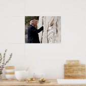Poster Donald Trump Place Une Note Dans Le Mur Occidental (Cuisine)