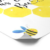 Poster Doux comme peut l'être une abeille. Fête d'abeille (Coin)