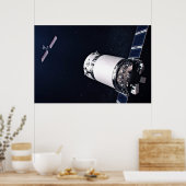 Poster Dragon Xl Spacecraft S'Approche D'Une Passerelle L (Cuisine)