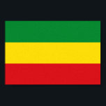 Poster Drapeau rastafarien Rasta Ethiopie<br><div class="desc">Les couleurs rouge, vert et jaune représentent le drapeau du Rastafarianisme, mais c'est aussi un drapeau de l'Ethiopie. Voici un cadeau Rasta de haute qualité et un grand design pour tous les rastafariens. Visitez notre magasin pour trouver plus de cadeaux Rasta cool et d'autres idées cadeaux de drapeaux du monde....</div>