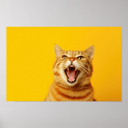 Poster Drôle Ginger Cat Yawning sur Bright Yellow Backgro (Devant)