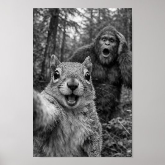 Poster Écureuil Bigfoot Selfie Surpris (Devant)