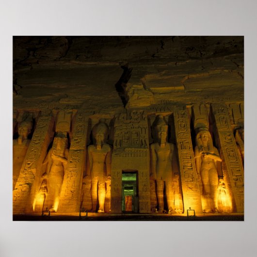 Poster Égypte, Abu Simbel, Façade éclairée du petit (Devant)