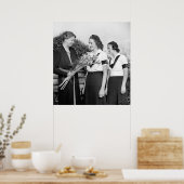 Poster Eleanor Roosevelt and Girls, 1938 (Cuisine)