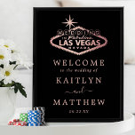 Poster Elégant Las Vegas Destination Mariage Bienvenue<br><div class="desc">Célébrez dans le style avec ce panneau d'accueil mariage moderne et très tendance. Ce design est facile à personnaliser avec votre libellé d'événement spécial et vos invités seront ravis quand ils verront ce magnifique panneau.</div>