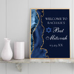 Poster Elégante Marine Blue Gold Agate Bat mitzvah Party<br><div class="desc">L'élégante porte bleu marine et or orne le côté de cette affiche de bienvenue Bat mitzvah moderne. Le nom de votre fille est écrit dans une belle écriture formelle sous l'Étoile de David. Parfait pour une famille juive chic et élégante célébrant une fille appelée à la Torah.</div>