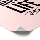Poster en rose sur la typographie d'une femme heur (Coin)