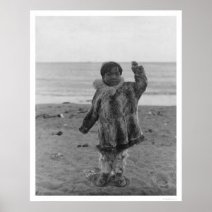 Poster Enfant Esquimau sur une plage d'Alaska 1906