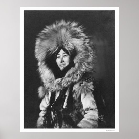 Poster Eskimo Femme Portant Un Manteau De Fourrure 1915 (Devant)