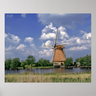 Poster Europe, Pays-Bas, Kinerdijk. Un moulin à vent est