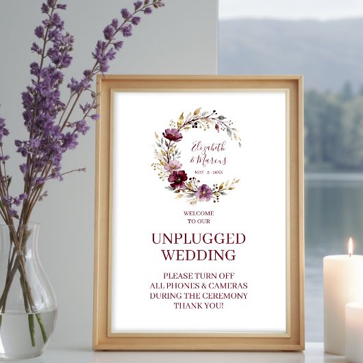 Poster Exquisite Burgundy Unplugged Wedding Floral
