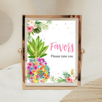 Faveurs de l'ananas floral tropical