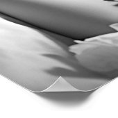 Poster Femme allongée dans le lit B&W photo (Coin)