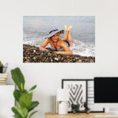 Poster Femme blonde à la plage (Bureau à domicile)