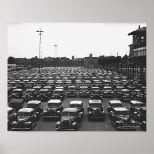 Poster Femme s'asseyant par la cheminée B&W