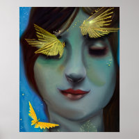 Femme Serene avec des papillons de type Gold Fairy