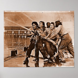 Poster Femmes sapeurs-pompiers Pearl Harbor 7 décembre
