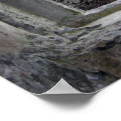 Poster Fenêtre de fausse pierre avec vue de loch (Coin)