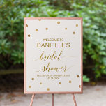 Poster Fête des mariées Pois or Bienvenue<br><div class="desc">Cette affiche d'accueil de la douche pois d'or est parfaite pour une élégante douche de mariage. Le design simple présente des confettis d'or chic sur un arrière - plan de champagne crémeux avec une belle calligraphie de faux feuille d'or. Customisez l'affiche avec le nom de la future mariée, ainsi que...</div>