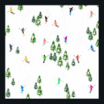 Poster Fête d'Illustration de ski alpin Freeride<br><div class="desc">skieur d'hiver cool design motif avec skieurs skieurs sur les pistes de la station de ski alpin parmi des sapins enneigés dans les alpes. Les skieurs freeride portent des combinaisons de ski rétro vintages et colorées, descendent en ski avec des skis sur un arrière - plan de paysage de montagne...</div>