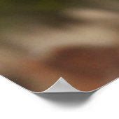 Poster Fille avec une frisbee dans une ville de l'avenir (Coin)