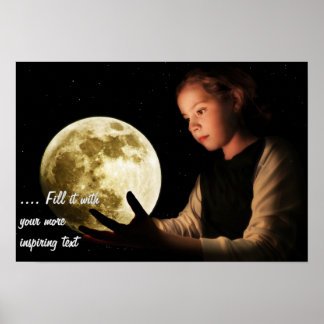 Poster Fille regardant la lune