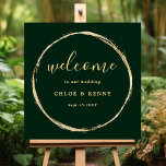 Poster Forest Green Rustic Gold Circle Mariage Bienvenue<br><div class="desc">Ce signe de bienvenue mariage présente un cadre en faux cercle doré avec une calligraphie simple avec un arrière - plan vert de forêt.</div>