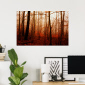 Poster Forêt sauvage rouge brumeux hiver sans neige (Bureau à domicile)