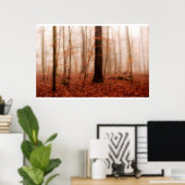 Poster Forêt sauvage rouge brumeux hiver sans neige (Bureau à domicile)
