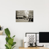 Poster Galeries Lafayette Paris Haussmann 1940 Photograph (Bureau à domicile)