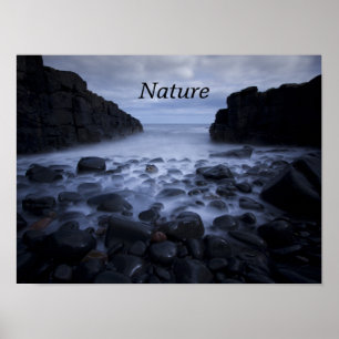 Poster Galets et rochers le long de l'océan Shoreline Pos