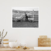 Poster Garçon tenant un paquet de laine (Cuisine)