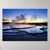 Poster Geyser Smoke au coucher du soleil (Devant)