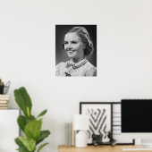 Poster Girl posing en studio (Bureau à domicile)