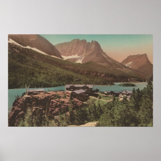 Poster Glacier, MT - Vue des chalets et du lac St. Marys (Devant)