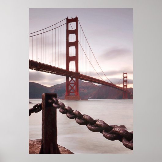 Poster Golden Gate Bridge contre les montagnes (Devant)