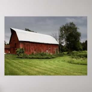 Poster Grange rouge dans l'arrangement rural