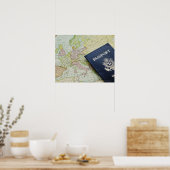 Poster Gros plan du passeport sur la carte européenne (Cuisine)