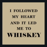 Poster guillemets de whiskey<br><div class="desc">Ce slogan original en whisky design texte avec une police de typographie impressionnante lettering est une excellente idée de cadeau d'anniversaire, de fête et de Noël pour les amateurs de scotch et de whisky! Le meilleur slogan de whisky illustration pour votre garde-robe et votre passion! Vous serez très bien dans...</div>