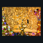 Poster Gustav Klimt Arbre de vie<br><div class="desc">Affiche illustrant la fresque murale de Gustav Klimt, L’arbre de vie, La Frieze Stoclet (1905-1911). Il se compose de trois mosaïques : The Expectation, Knight et The Embrace. Une belle femme, un arbre doré et deux amants dans une étreinte sont représentés. Un cadeau merveilleux pour les amateurs d'Art Nouveau et...</div>