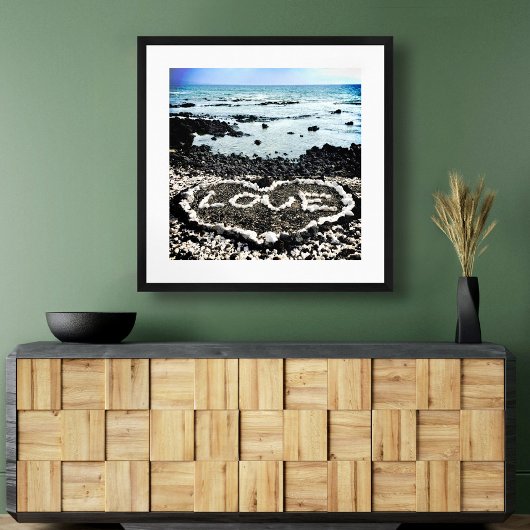 Poster Hawaii Black Sand Beach & Coral "Love" Heart Photo