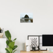 Poster Haystack Rock Reflection, Cannon Beach, Oregon (Bureau à domicile)
