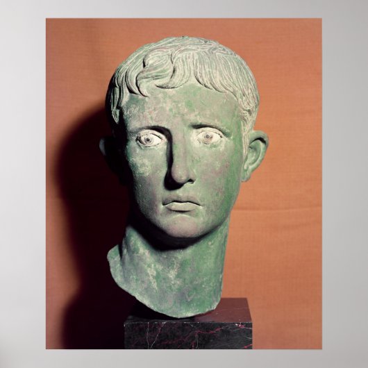 Poster Head from a full length statue of Emperor (Devant)