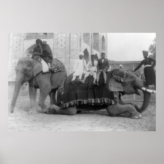 Poster Hommes tenant des éléphants en Inde PhotoInde (Devant)