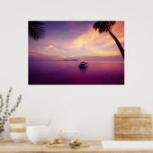 Poster Île tropicale au coucher du soleil avec un bateau (Cuisine)