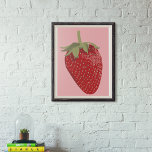 Poster Illustration de fraise rouge mûre sur rose<br><div class="desc">Cette affiche a l'air presque assez bon pour manger avec mon exemple réaliste d'une fraise rouge mûre dressée contre un arrière - plan rose.</div>