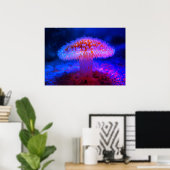 Poster Image d'un champignon rouge sur le mur du fond de  (Bureau à domicile)