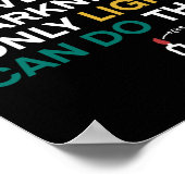 Poster Jan-37 L'Obscurité Ne Peut Pas Éteindre L'Obscurit (Coin)